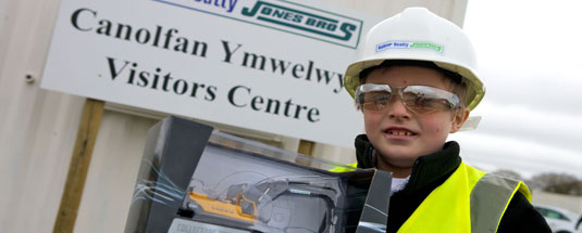 Budding young engineer enjoys VIP trip to major bypass scheme