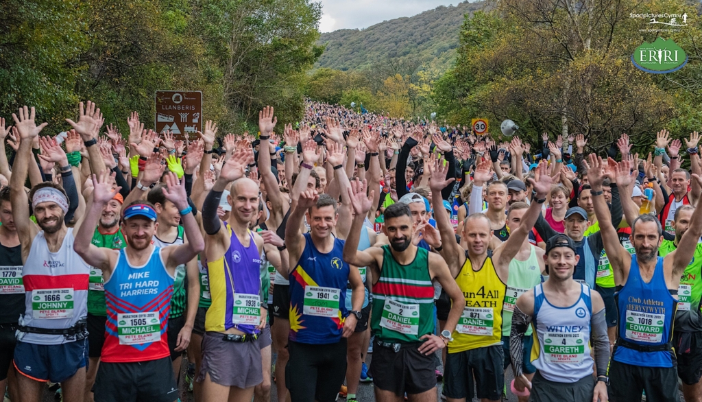 On your marks! Jones Bros sponsors Marathon Eryri
