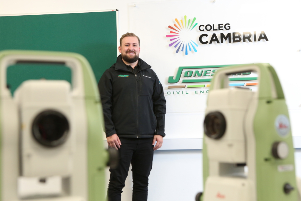 Special skillset smooths the way for Gary’s transition to estimator